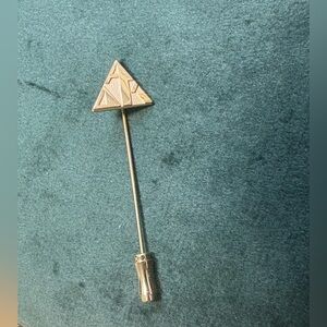 Gold Geometric Triangle Pin
